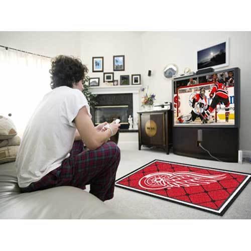 Detroit Red Wings NHL 4x6 Rug (46x72")"