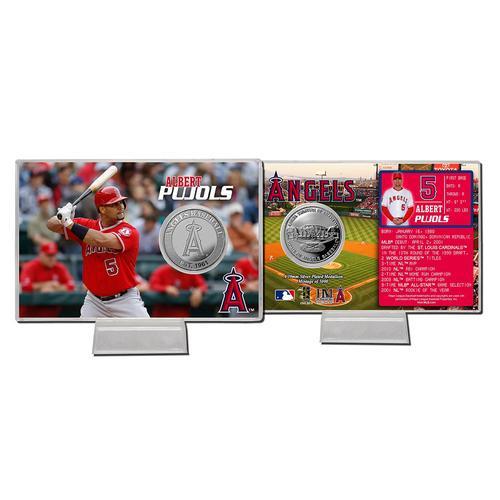 Albert Pujols Silver Coin Card